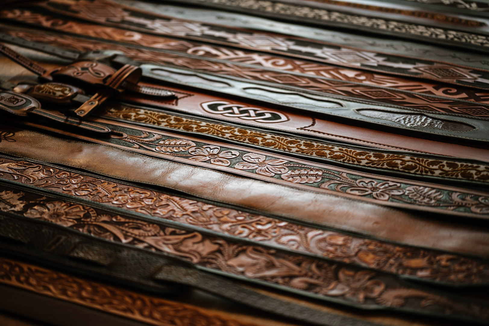 straps coll 1
